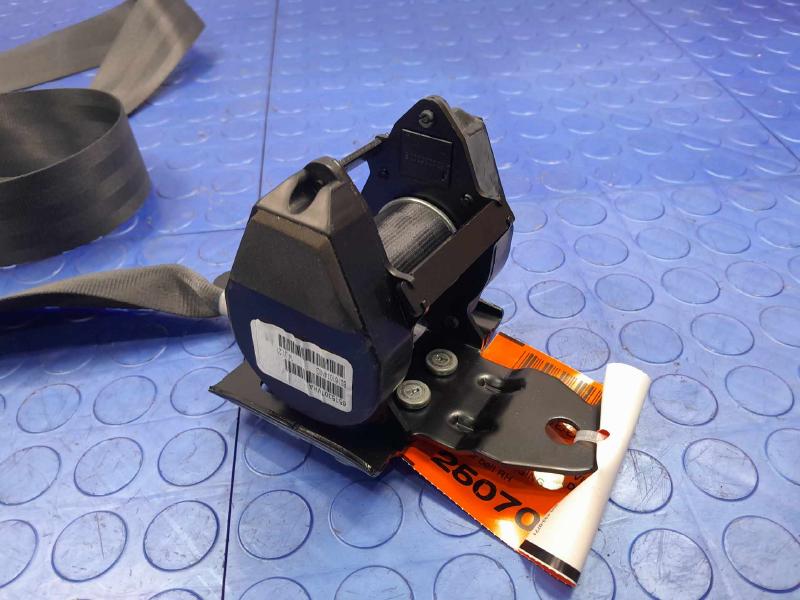 2021 Subaru Legacy Rear Seat Belt