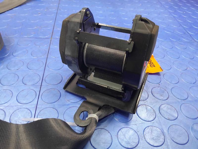 2021 Subaru Legacy Rear Seat Belt