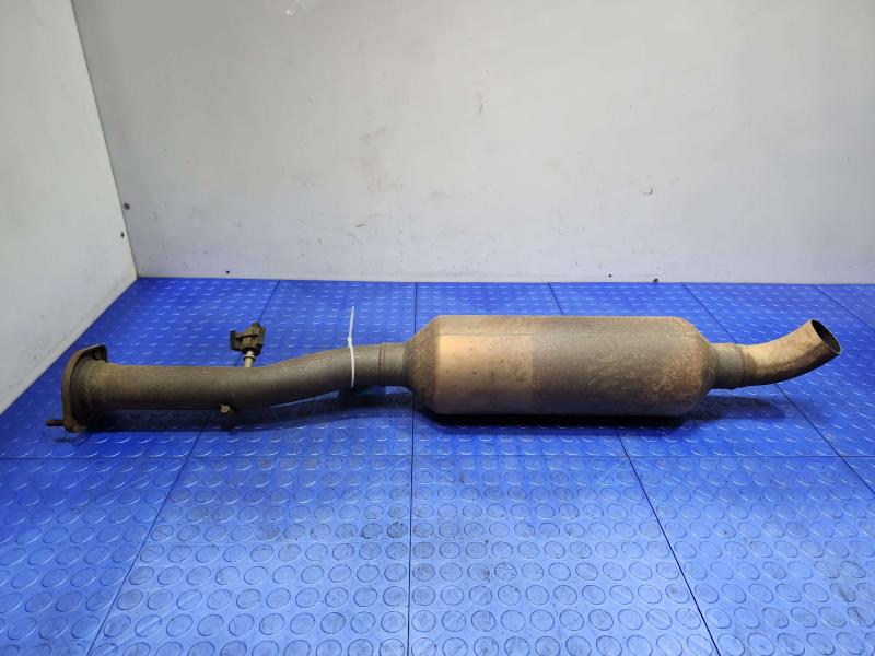 2007 Hummer H3 Muffler