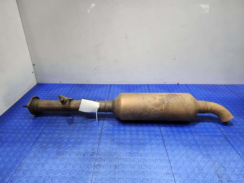 2007 Hummer H3 Muffler