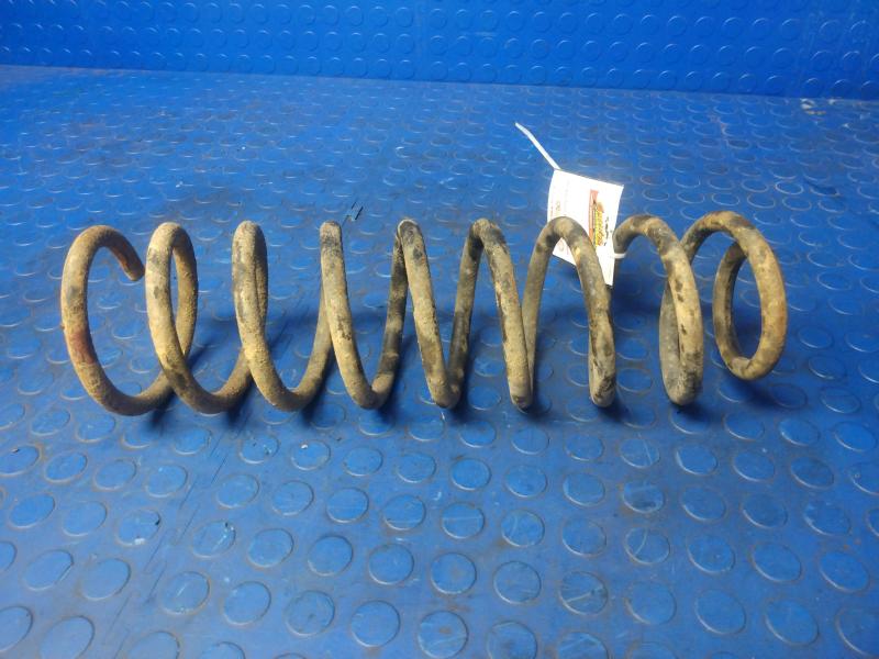1993 - 1998 Jeep Grand Cherokee Front Coil Spring OEM 52088102