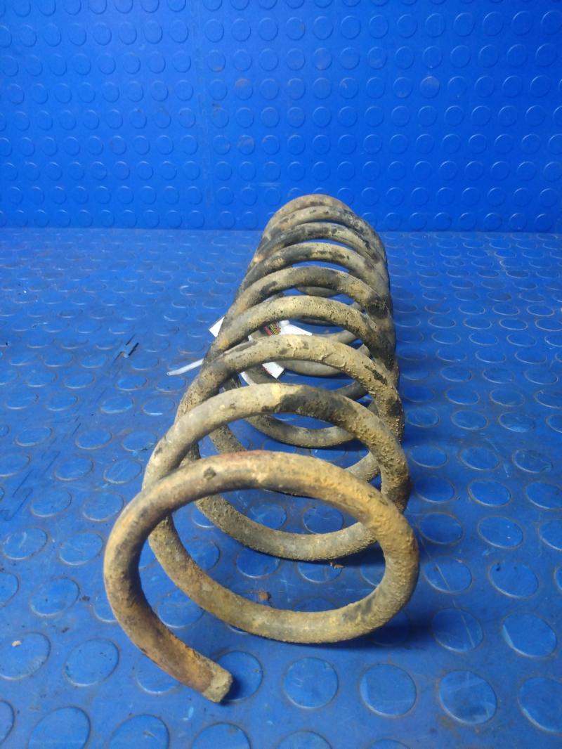 1993 - 1998 Jeep Grand Cherokee Front Coil Spring OEM 52088102