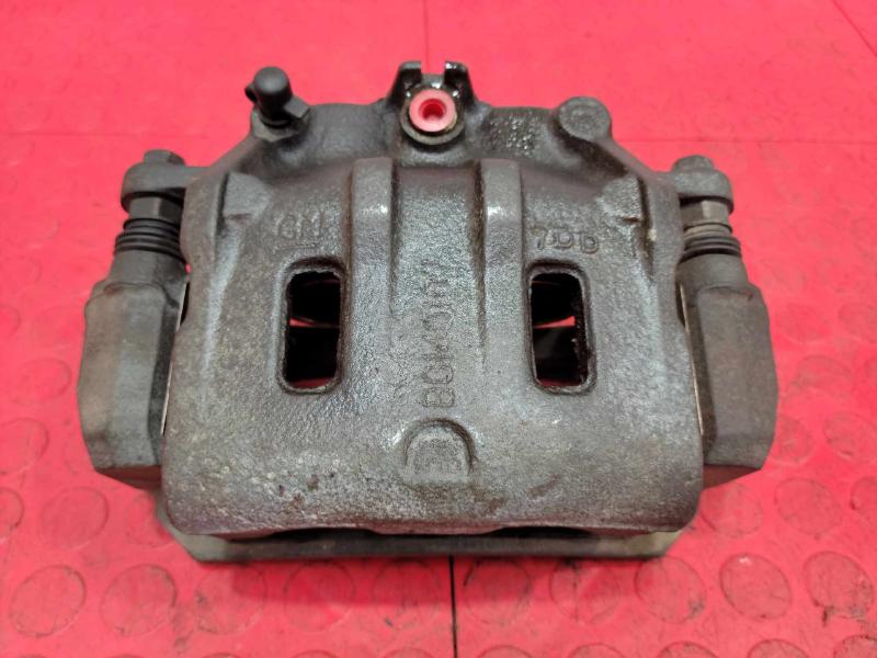 2008 Saturn Vue Caliper