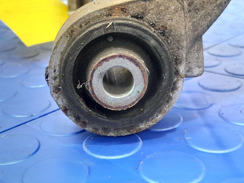 2012 Kia Sorento Upper Control Arm Rear