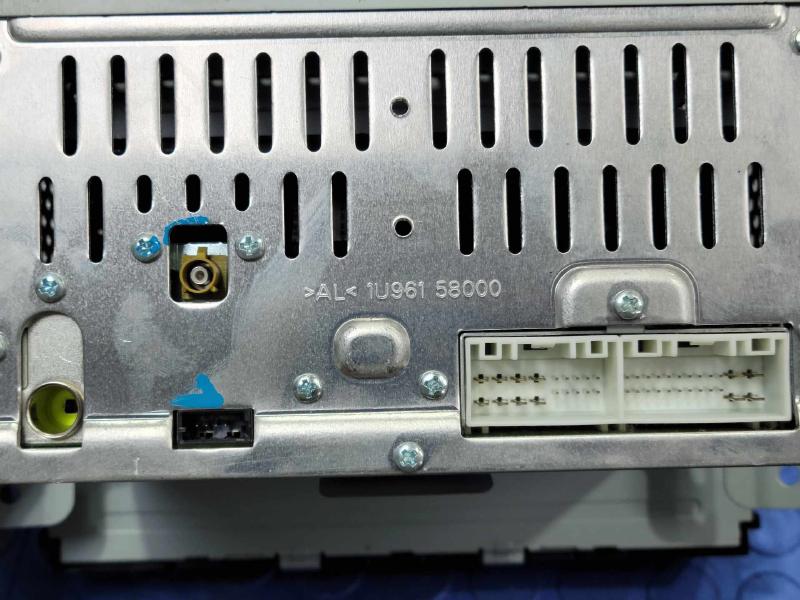 2015-2016 Kia Sedona Radio Receiver Head Unit UVO w/o Navigation OEM 96160A9000WAC