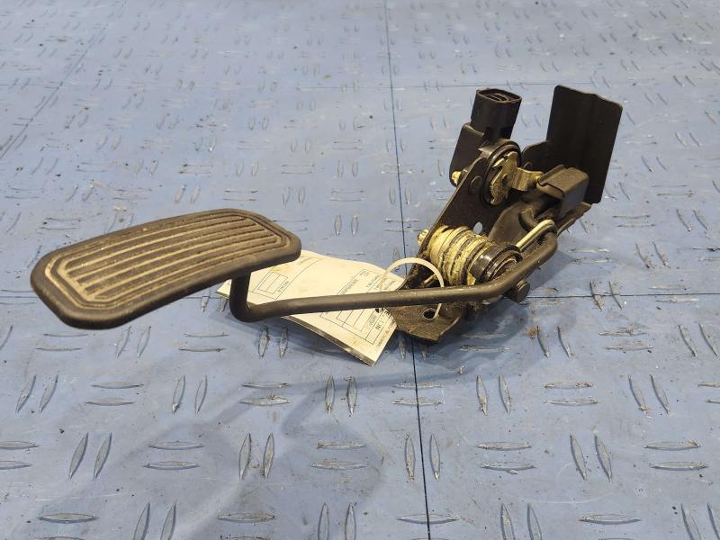 2002 Toyota Camry Pedal Assembly