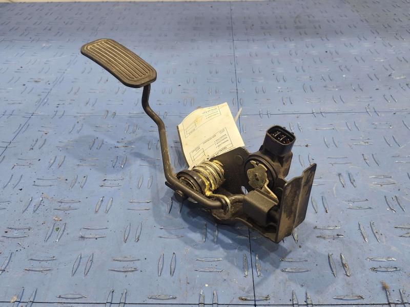 2002 Toyota Camry Pedal Assembly