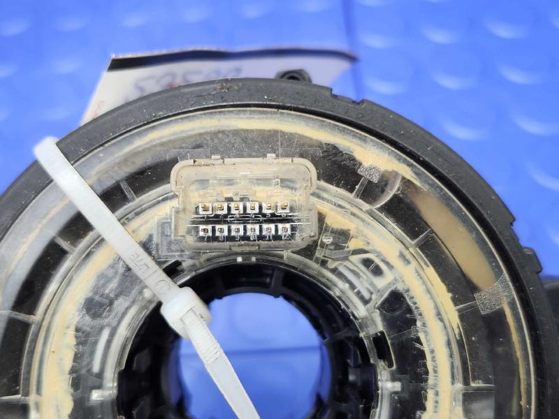 2011 Volkswagen Touareg Clockspring (Srs)