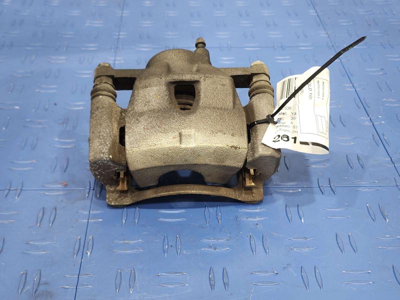 2013 Toyota Yaris Caliper