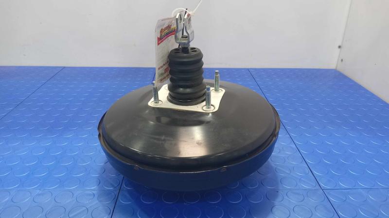 2016-2020 Kia Sorento 2.4L 3.3L Power Brake Booster Genuine OEM 58500-C6800