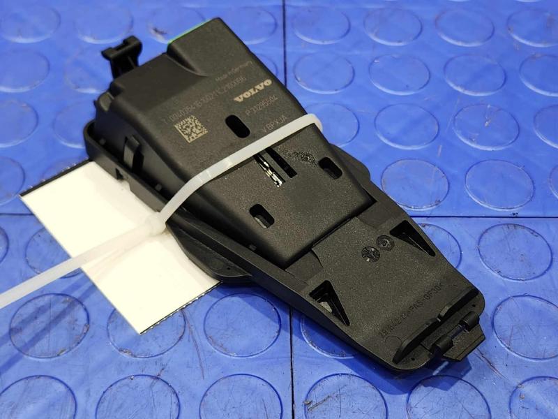 2012 Volvo XC60 Camera/Projector