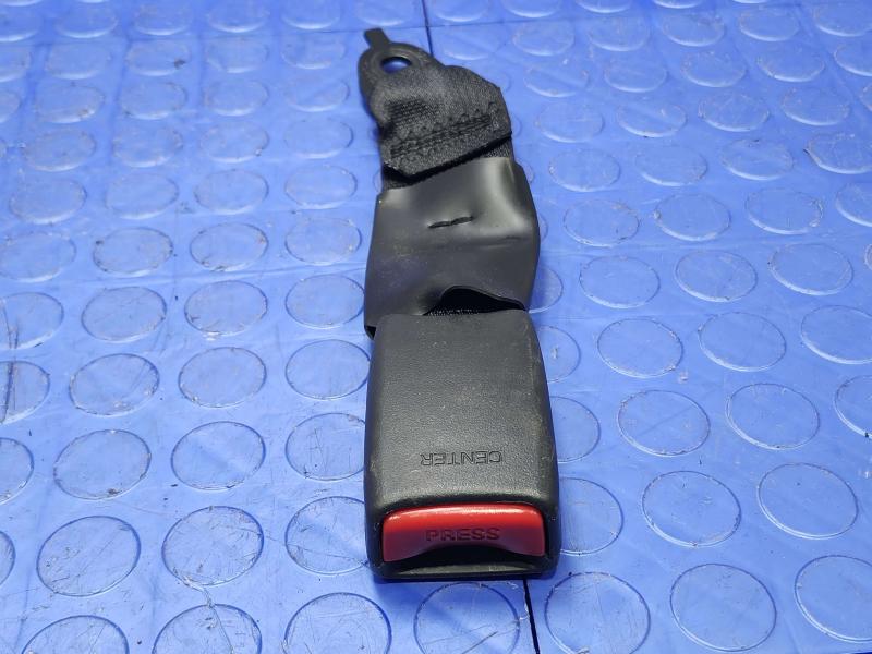 2015 Infiniti Q50 Rear Seat Belt