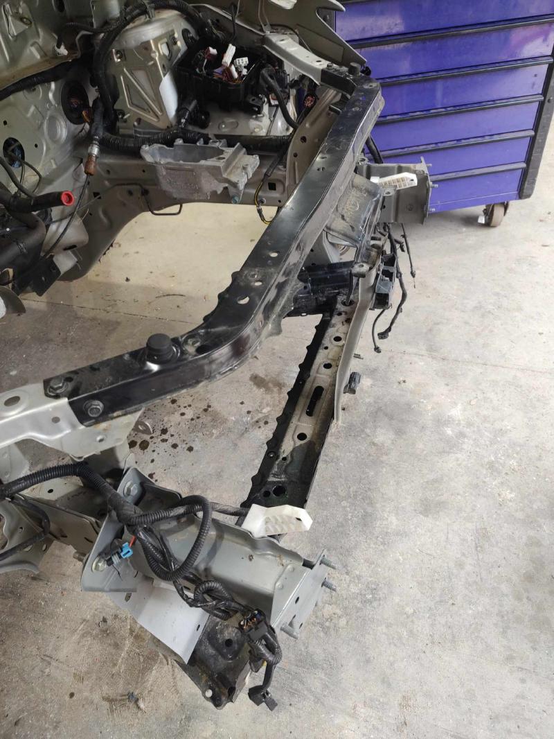 2019 Nissan Sentra Radiator Support