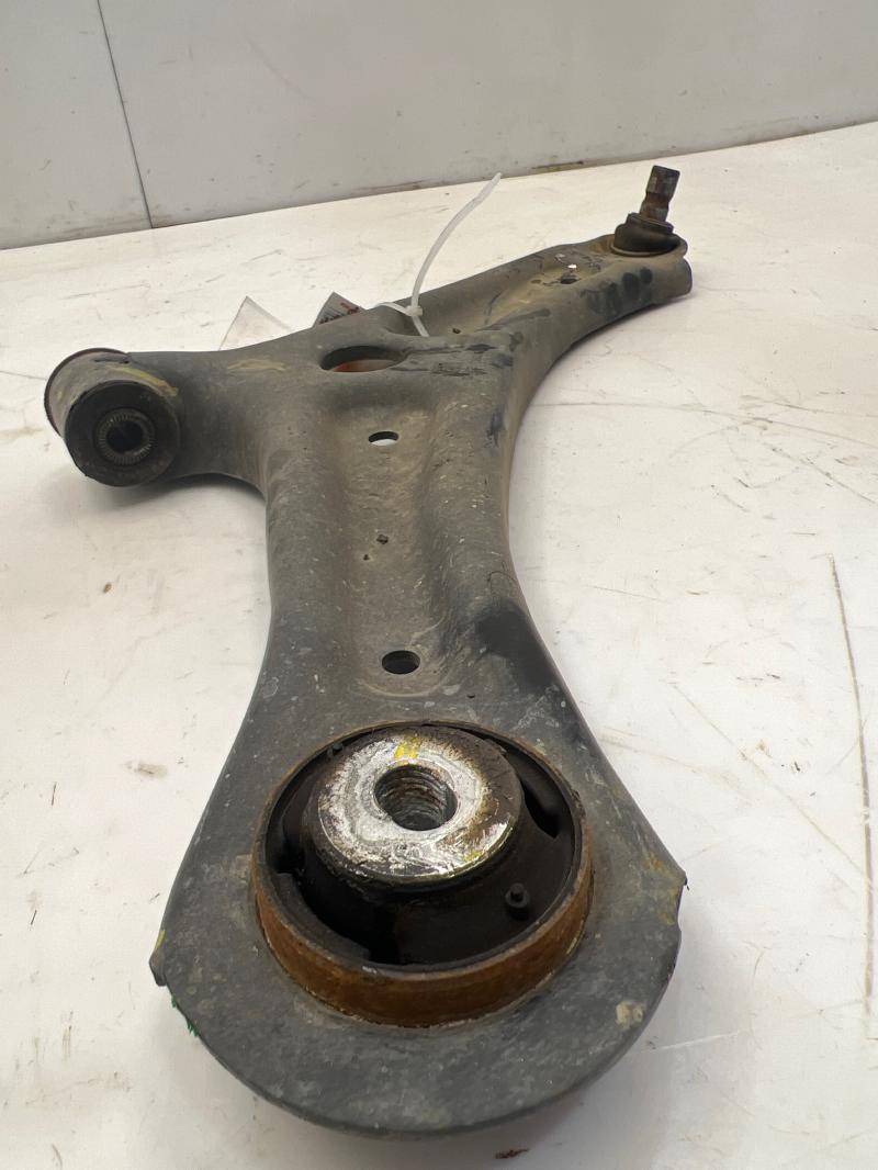 2018 - 2022 Ford Ecosport Front Lower Control Arm RH Passenger Side OEM GN1Z3078B