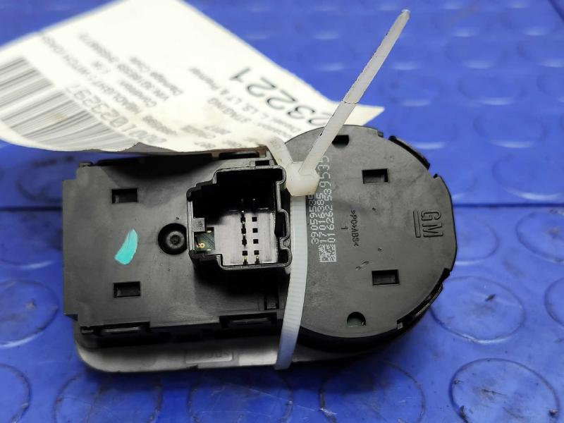 2017 Chevrolet Cruze Headlight Switch (Dash Mtd)