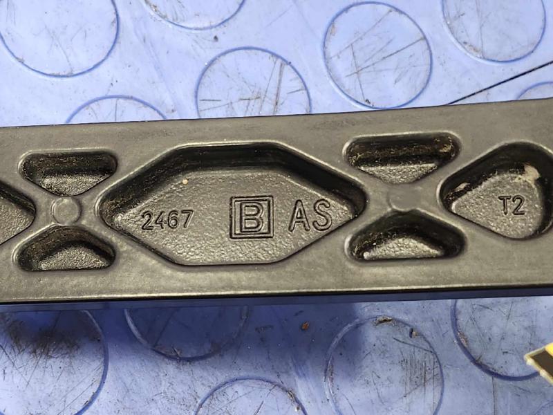 2015-2019 Subaru Outback Legacy Front Wiper Arm Right Passenger Side OEM 86532AL07A