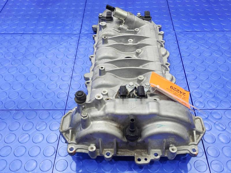 2017 Chevrolet Camaro Valve Cover