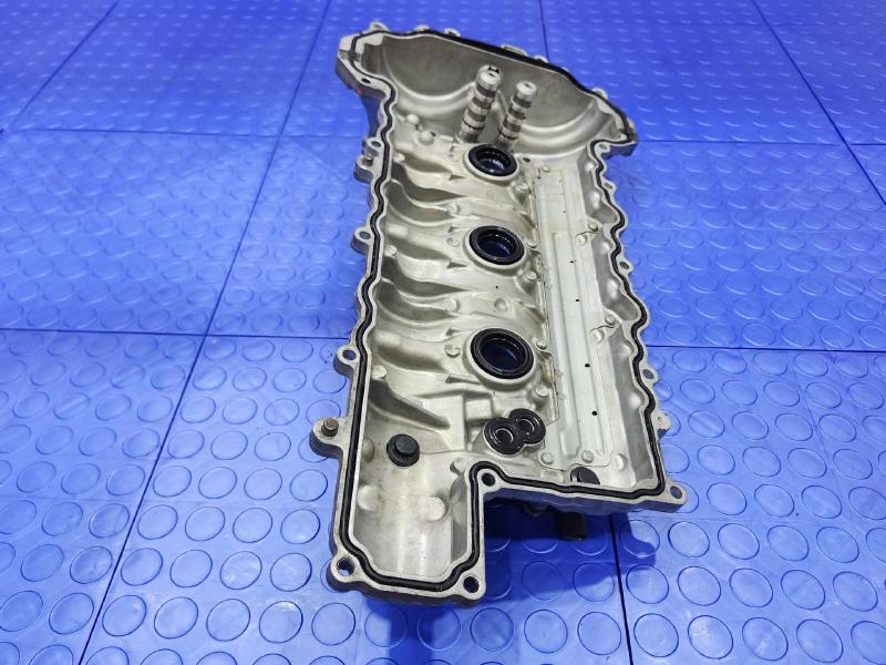 2017 Chevrolet Camaro Valve Cover