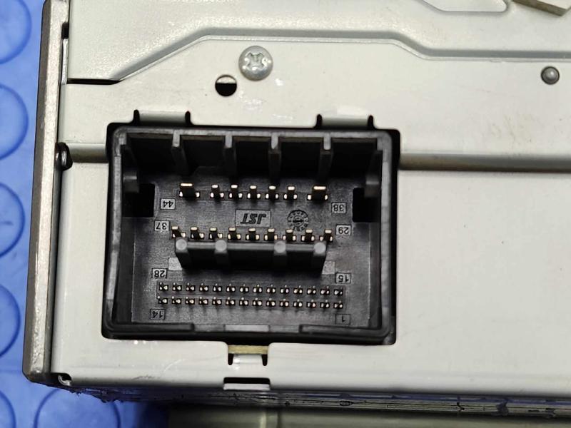 2012 Chevrolet Cruze Audio & Visual Equip.(Radio)