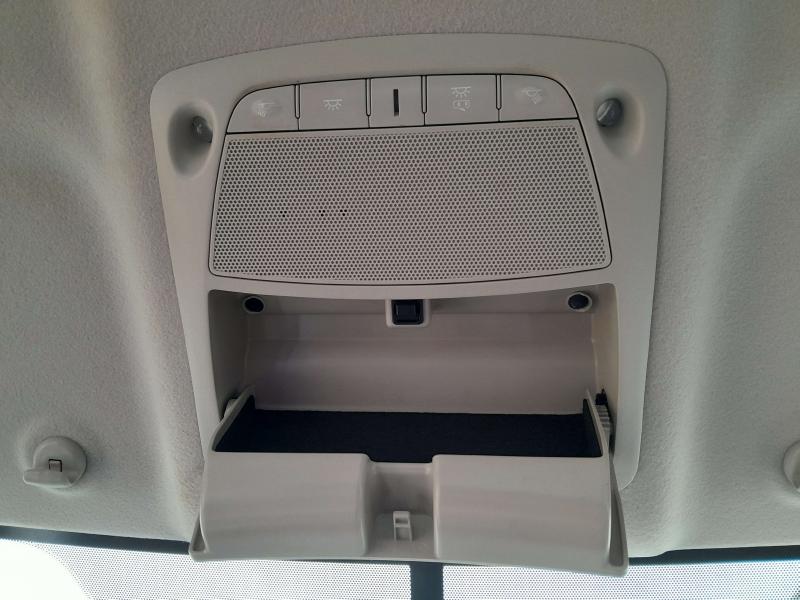2015 Nissan Sentra Front Console