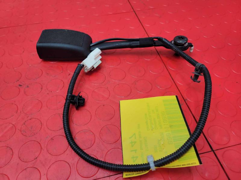 2018-2021 Kia Stinger Front Seat Belt Buckle Right Passenger Side Black OEM 88830J5000WK