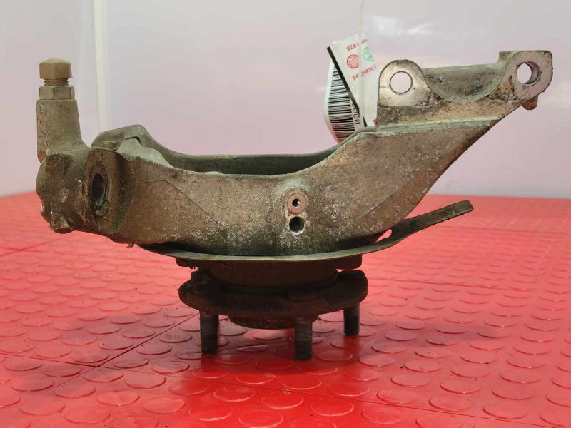 2009-2014 Nissan Murano Front Spindle Knuckle RH Passenger Side OEM 40014JP00A