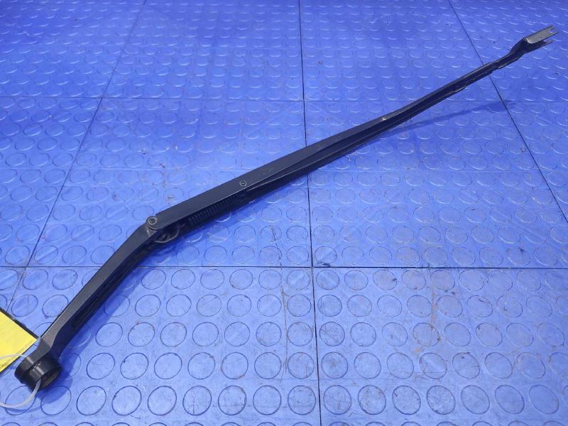 2016 Toyota Prius Wiper Arm