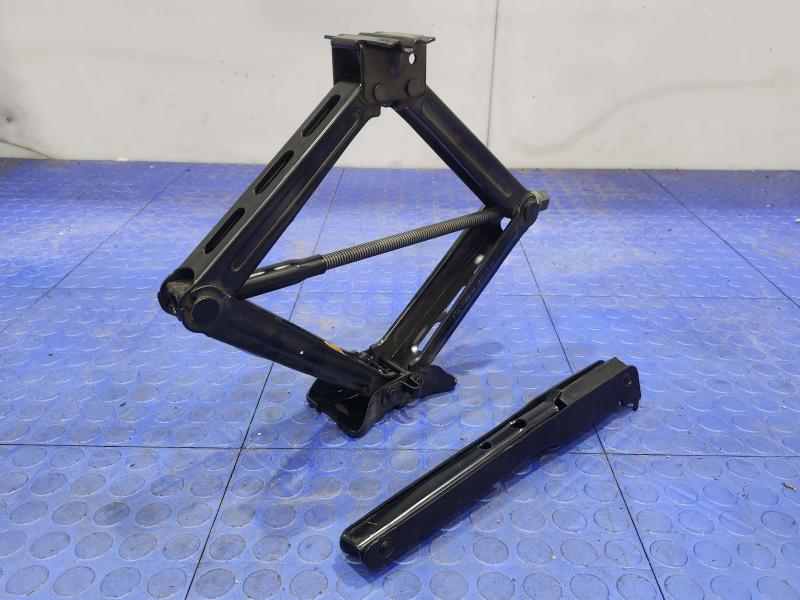 2016 Ford Edge Jack Assembly