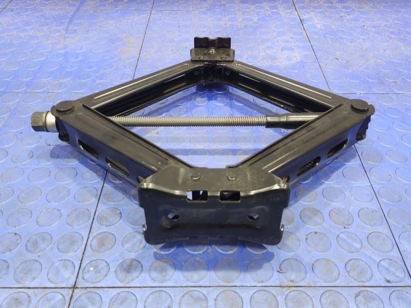 2016 Ford Edge Jack Assembly