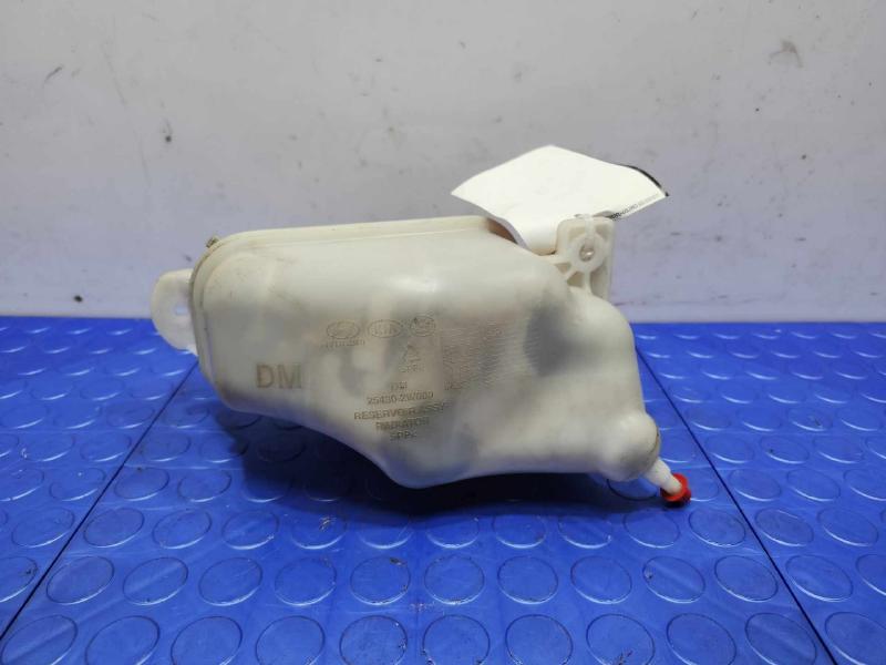 2013 Hyundai Santa Fe Coolant Recovery Bottle