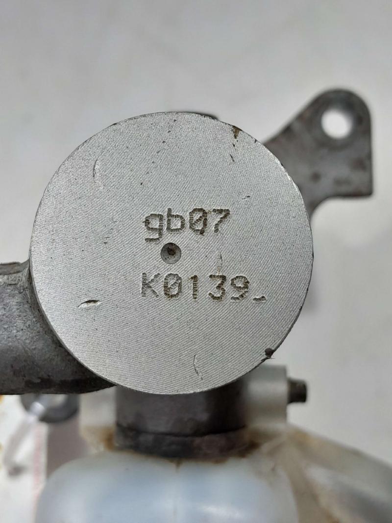 2009 - 2018 Dodge Ram Brake Master Cylinder Assembly OEM 68000908AB