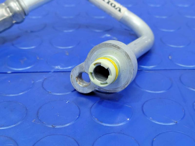 2016-2023 Volvo XC90 R134A AC Air Conditioner Suction Hose Genuine OEM 31390896