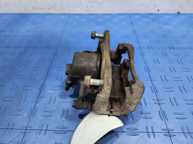 2013 Toyota Camry Caliper