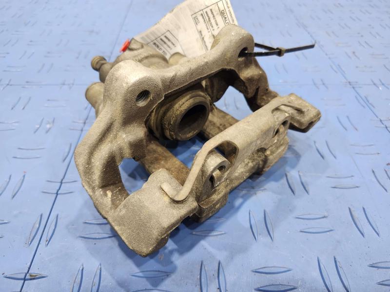 2010 Mercedes ML-Class Caliper