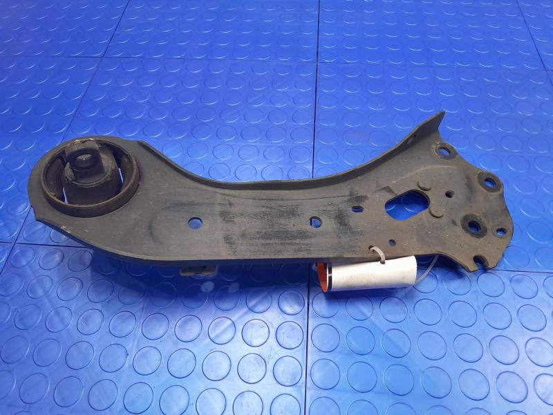 2020 Kia Optima Lower Control Arm Rr