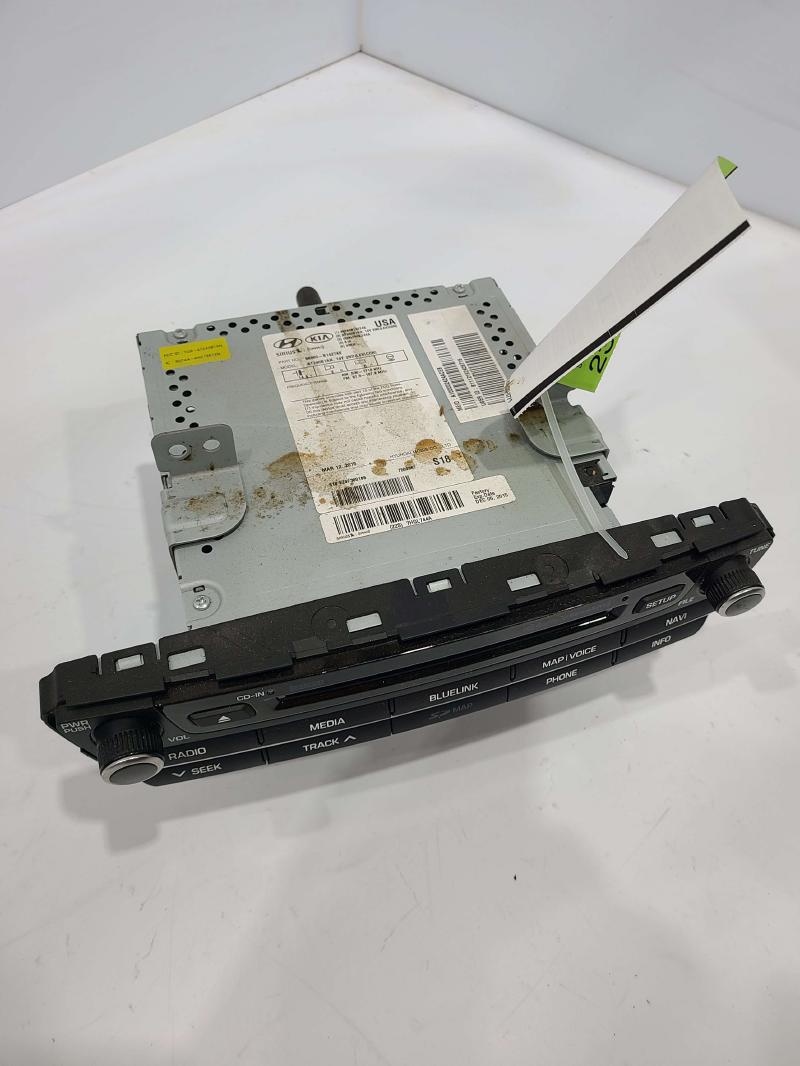 2015 Hyundai Genesis Sedan Radio Receiver - 14 Speaker System OEM 96560B14274X
