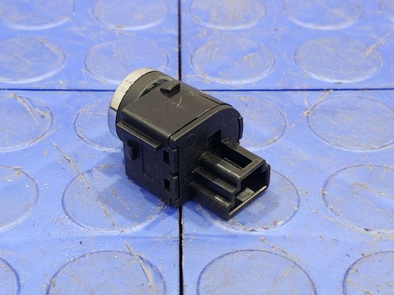 2014-2020 Jeep Grand Cherokee Fuel Door Control Switch Genuine OEM 68164107AA