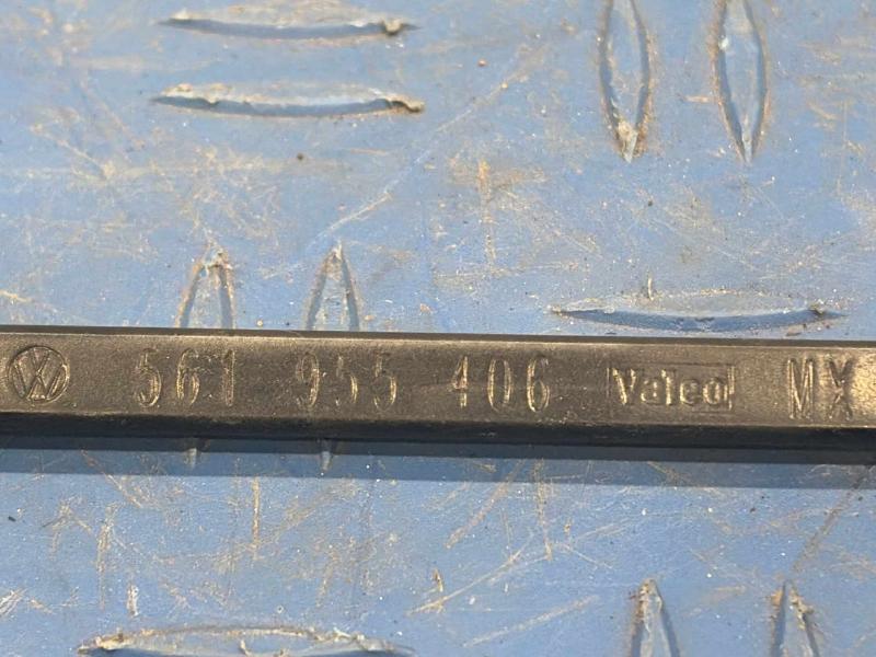 2015 Volkswagen Passat Wiper Arm
