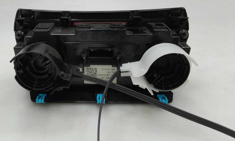 2017 - 2023 Subaru Impreza Manual Temperature Climate Controls OEM 72311FL50A