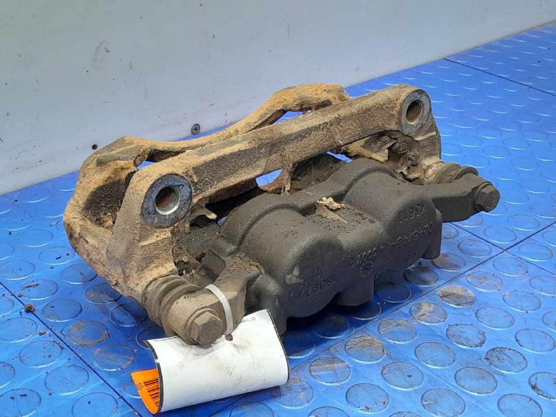 2013 Ford F-250 Super Duty Caliper