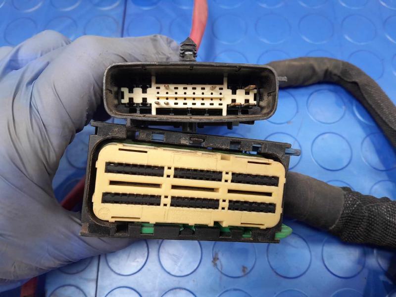 2016 Dodge Challenger 5.7L R/T Manual Transmission Engine Wiring Harness OEM 68273346AB