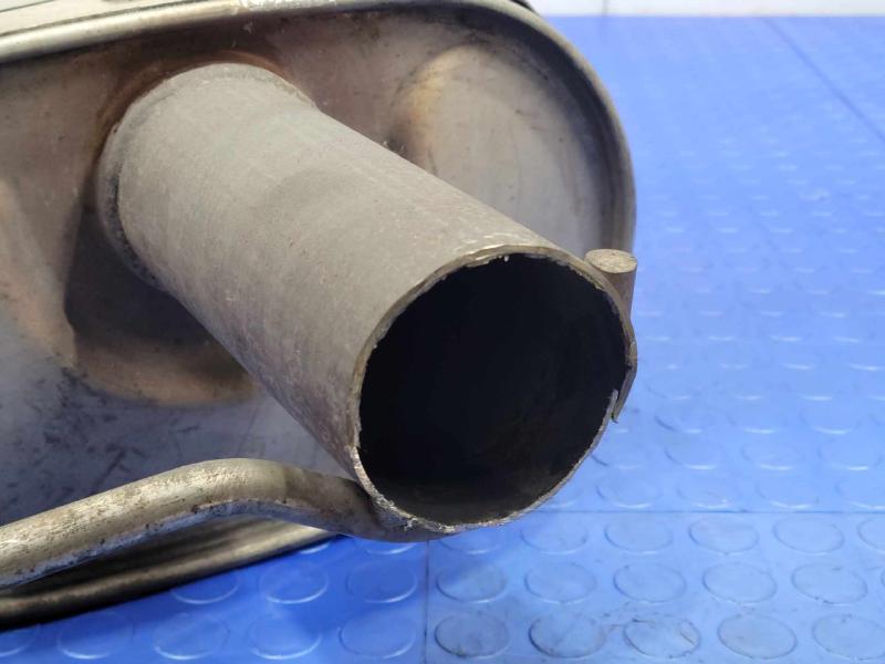 2007 Chevrolet Avalanche 1500 Muffler