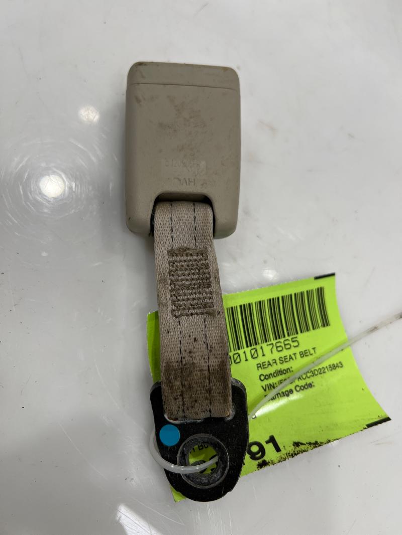 2013 Subaru Crosstrek Rear Seat Belt
