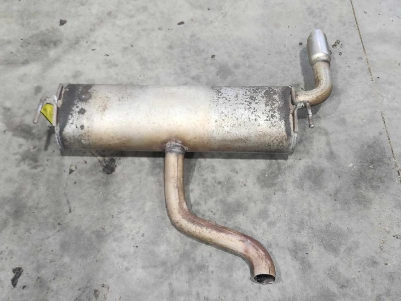 2014-2018 Jeep Cherokee 2.4L AWD Rear Exhaust Muffler Genuine OEM 68185867AI