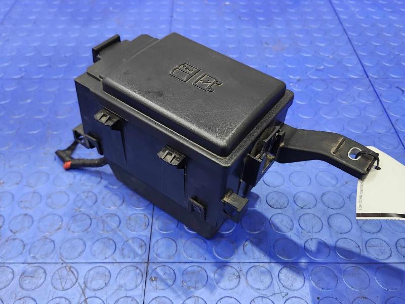 2017-2020 Jaguar F-Pace Cabin Fuse Box Relay Junction Block OEM