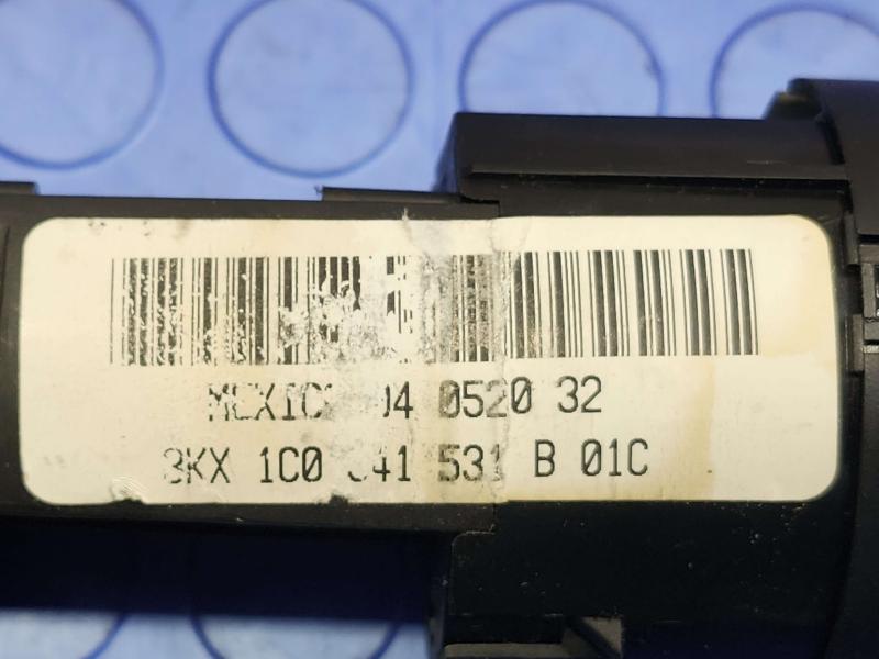 2005 Volkswagen Jetta Headlight Switch (Dash Mtd)