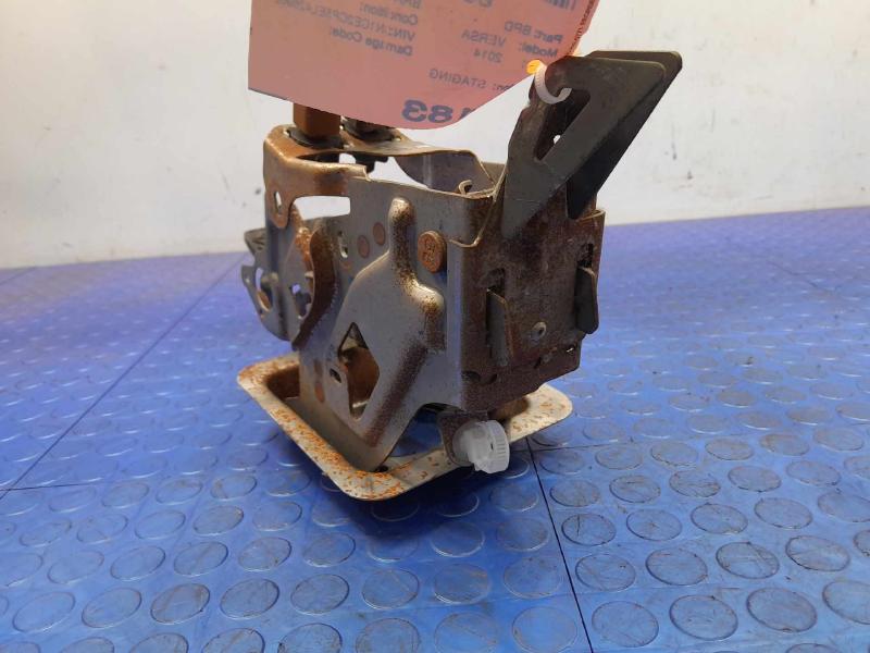 2014 Nissan Versa Brake Pedal