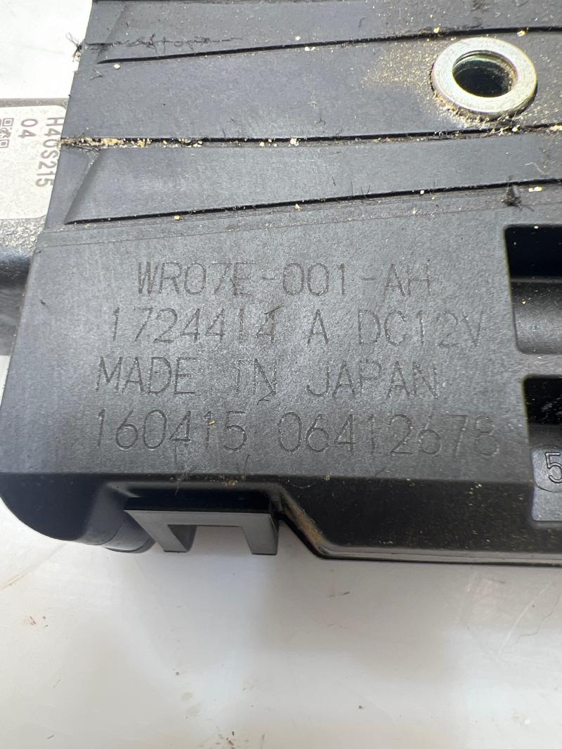 2014 - 2016 Subaru Forester Sunroof Motor Genuine OEM 65450SG000