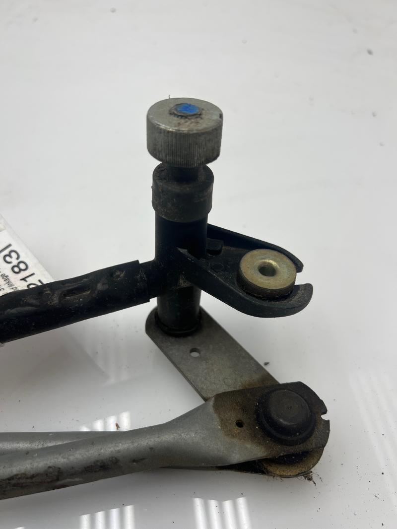 2003 - 2005 Lincoln Aviator Windshield Wiper Motor and Linkage OEM 5L2Z17508AA
