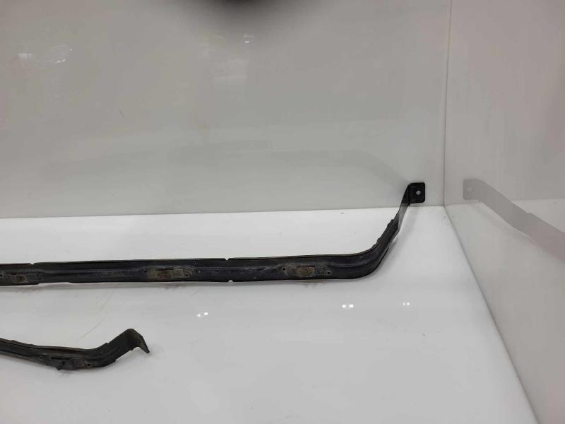 2009 Lexus RX 350 Fuel Tank Strap